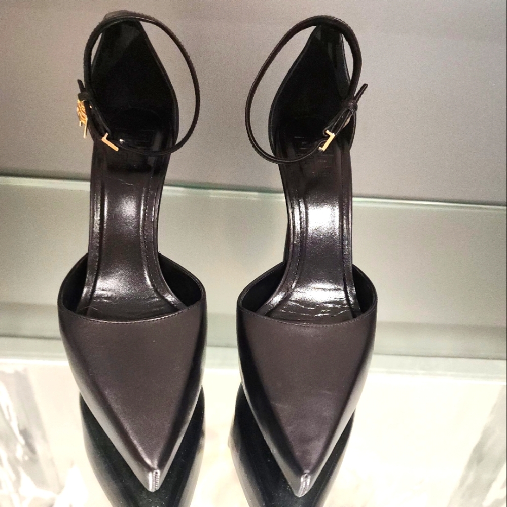 Givenchy G-Lock Platform Heels Size:37 Black